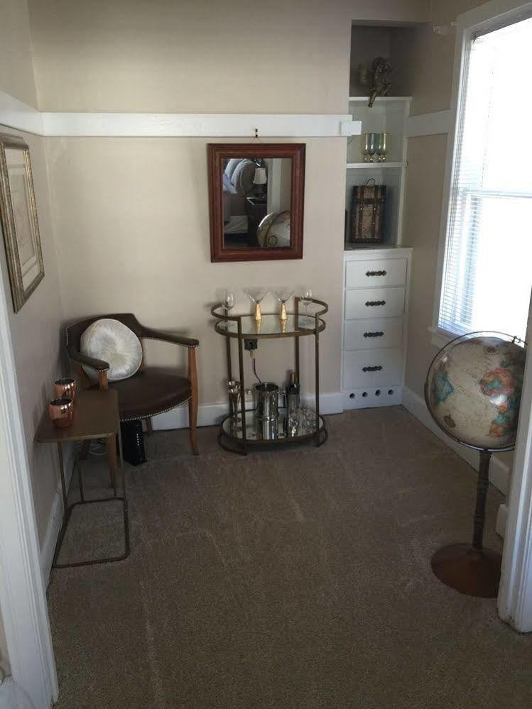 Convention Center Boutique Apartment *